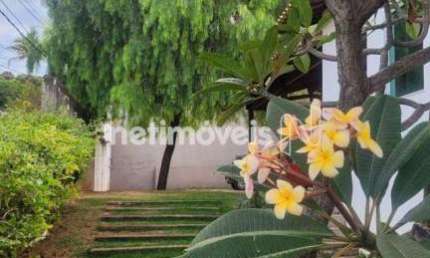 Casa com 3 quartos à venda na Rua Oslo, Trevo, Belo Horizonte