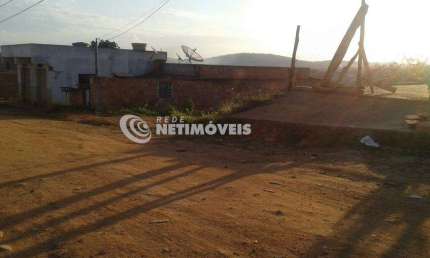 Terreno comercial à venda na Rua Joviano Naves, Santa Cecília, Esmeraldas
