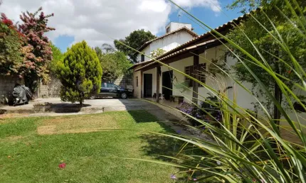 Casa com 4 quartos à venda na Rua Deputado Gregoriano Canedo, Trevo, Belo Horizonte