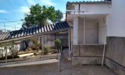 Casa com 3 quartos à venda na Rua Marquês de Barbacena, Saudade, Belo Horizonte