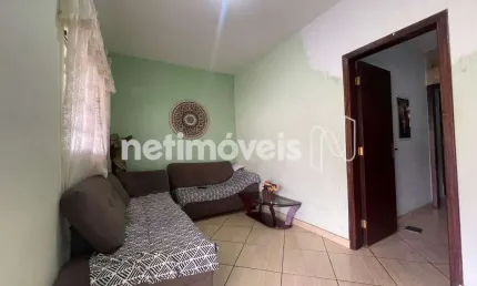 Casa com 4 quartos à venda na Rua Alberto de Freitas Ramos, Piratininga (Venda Nova), Belo Horizonte