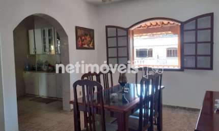 Casa com 3 quartos à venda na Rua Itaim, Dom Bosco, Belo Horizonte