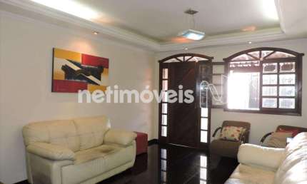 Casa com 3 quartos à venda na Rua Wilson Soares Fernandes, Planalto, Belo Horizonte