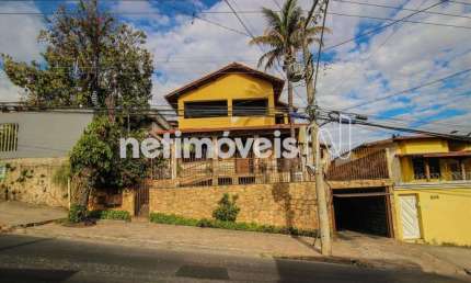 Casa com 4 quartos à venda na Rua Elce Ribeiro, São João Batista, Belo Horizonte