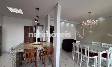 Casa com 3 quartos à venda na Rua Coromandel, Parque Xangri-Lá, Contagem