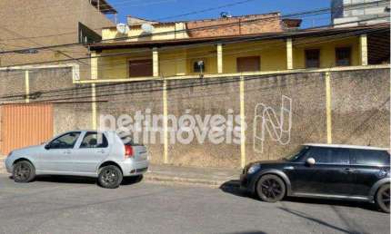 Casa com 3 quartos à venda na Rua Itapeva, Concórdia, Belo Horizonte