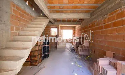 Casa com 2 quartos à venda na Rua Professora Vicentina Barreto, Planalto, Belo Horizonte