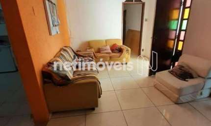 Casa com 4 quartos à venda na Rua Miguel Ângelo, Glória, Belo Horizonte