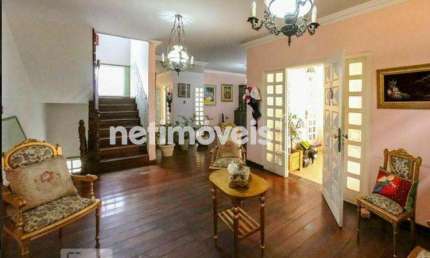 Casa com 3 quartos à venda na Rua Henrique Burnier, Grajaú, Belo Horizonte