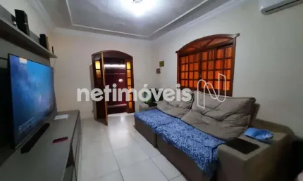 Casa com 3 quartos à venda na Rua Lutécia, São Salvador, Belo Horizonte