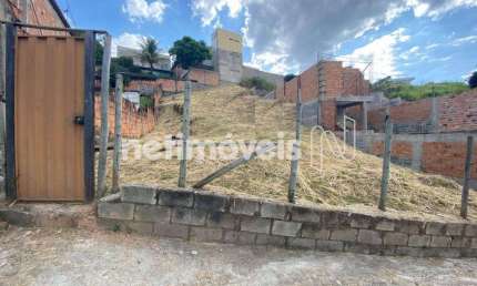 Terreno comercial à venda na Rua Madre de Deus, Ouro Minas, Belo Horizonte