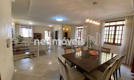 Casa com 4 quartos à venda na Rua Castelo de Alcobaça, Castelo, Belo Horizonte