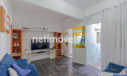 Casa com 2 quartos à venda na Rua Afonso Pena, JK, Contagem