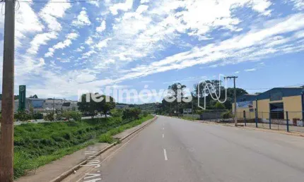 Terreno comercial à venda na Avenida Juiz Marco Túlio Isaac, Chácaras, Betim