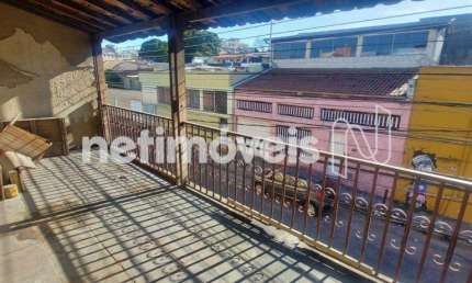 Casa com 6 quartos à venda na Rua Suassuí, Carlos Prates, Belo Horizonte