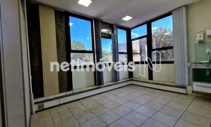Sala comercial com 6 salas à venda na Rua dos Otoni, Santa Efigênia, Belo Horizonte
