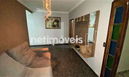 Casa com 3 quartos à venda na Rua KK, Arvoredo, Contagem