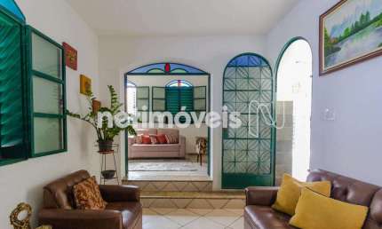 Casa com 3 quartos à venda na Rua São Luíz, Sagrada Família, Belo Horizonte