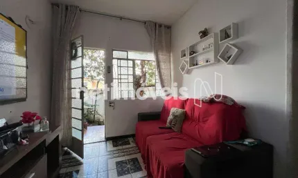 Casa com 3 quartos à venda na Rua Progresso, Monsenhor Messias, Belo Horizonte
