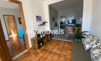 Casa com 5 quartos à venda na Rua dos Uruguaios, Jardim Vitória, Belo Horizonte