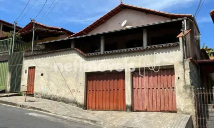Casa com 3 quartos à venda na Rua Zarife De Oliveira Dias, Novo Progresso, Contagem