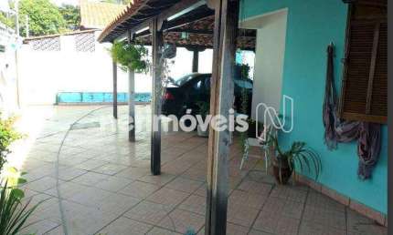 Casa com 3 quartos à venda na Rua dos Pessegueiros, Vila Cloris, Belo Horizonte