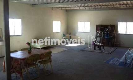Casa com 3 quartos à venda na Rua Buriti, Gávea, Vespasiano