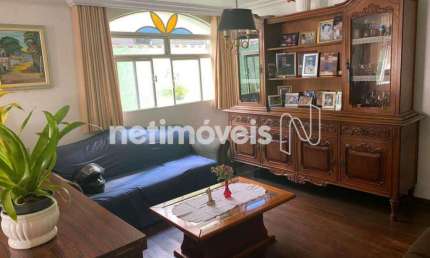 Casa com 5 quartos à venda na Rua Itamaracá, Concórdia, Belo Horizonte