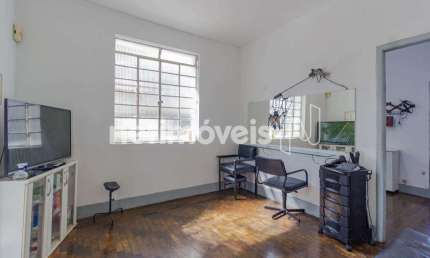 Casa com 2 quartos à venda na Rua Marechal Deodoro, Floresta, Belo Horizonte