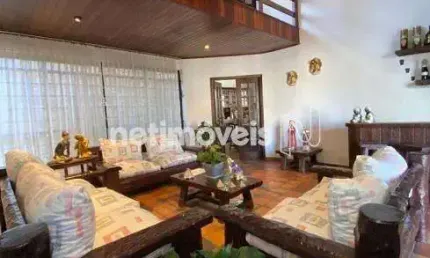 Casa com 5 quartos à venda na Rua Castelo Santarém, Castelo, Belo Horizonte