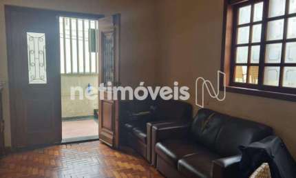 Casa com 3 quartos à venda na Rua Almandina, Santa Tereza, Belo Horizonte