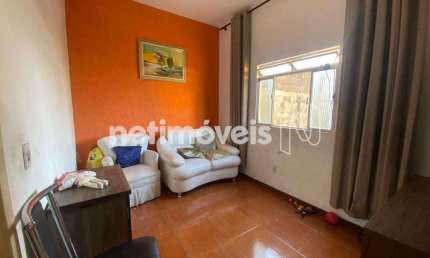 Casa com 3 quartos à venda na Rua Abel, Glória, Belo Horizonte