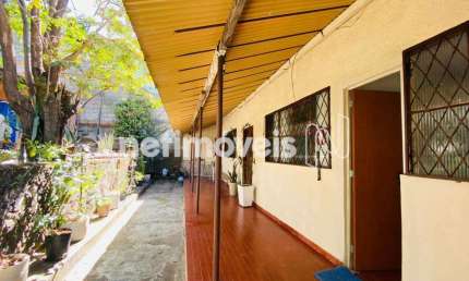 Casa com 2 quartos à venda na Rua Augustus William Parish, Santa Amélia, Belo Horizonte