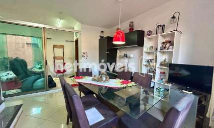 Casa com 3 quartos à venda na Rua Enéas, Novo Glória, Belo Horizonte