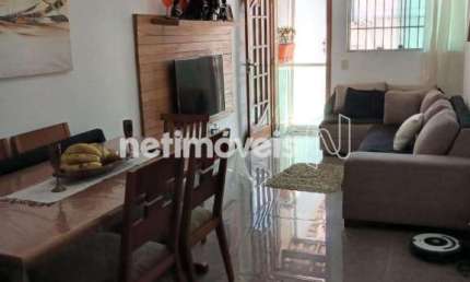 Casa com 2 quartos à venda na Rua Aracati, Parque Xangri-Lá, Contagem