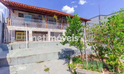 Casa com 3 quartos à venda na Rua Itapetinga, Cachoeirinha, Belo Horizonte