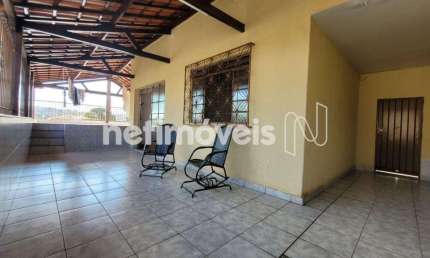 Casa com 3 quartos à venda na Rua Mafra, Novo Glória, Belo Horizonte