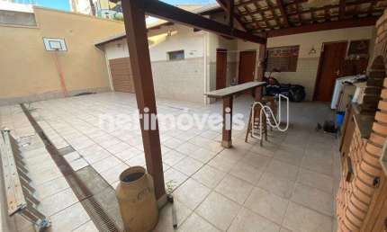Casa com 3 quartos à venda na Rua Castelo Elvas, Castelo, Belo Horizonte
