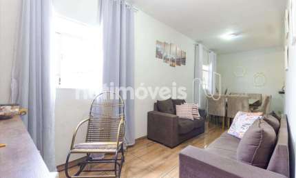 Casa com 3 quartos à venda na Rua Maria da Silveira, Glória, Belo Horizonte