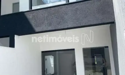 Casa com 3 quartos à venda na Rua Quinze de Novembro, Nacional, Contagem