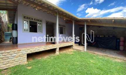 Casa com 3 quartos à venda na Rua José Cláudio de Sales, Moreira, Santa Luzia