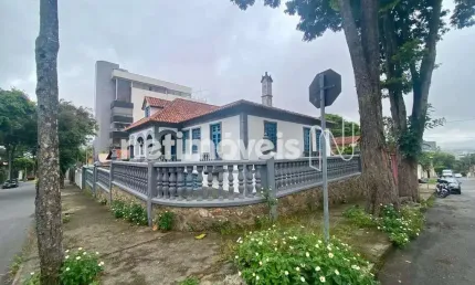 Casa com 3 quartos à venda na Rua Irmã Eufêmia, Santa Rosa, Belo Horizonte