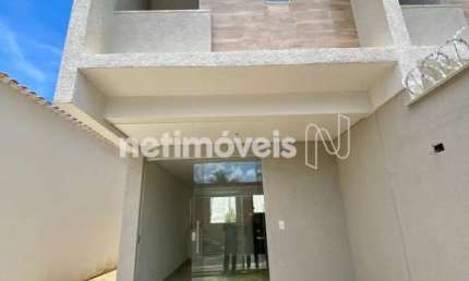 Casa com 2 quartos à venda na Rua Madre Beatriz, Planalto, Belo Horizonte