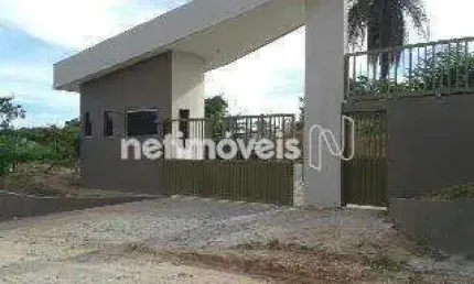 Terreno em condomínio fechado à venda na Zona Rural, Esmeraldas 