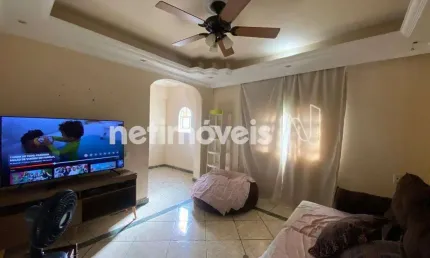 Casa com 5 quartos à venda na Rua Castro Alves, Copacabana, Belo Horizonte