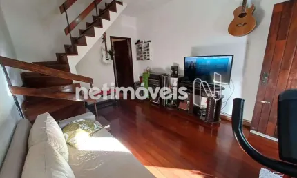 Casa com 2 quartos à venda na Rua Líbero Badaró, Santa Rosa, Belo Horizonte