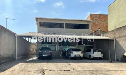 Casa com 4 quartos à venda na Rua Itamarati, Piratininga (Venda Nova), Belo Horizonte