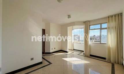 Apartamento com 3 quartos à venda na Rua Mantena, Ouro Preto, Belo Horizonte