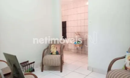 Casa com 3 quartos à venda na Rua Leopoldo Gomes, Pompéia, Belo Horizonte