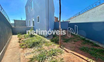 Casa com 3 quartos à venda na Rua Jequitibá, Gávea, Vespasiano